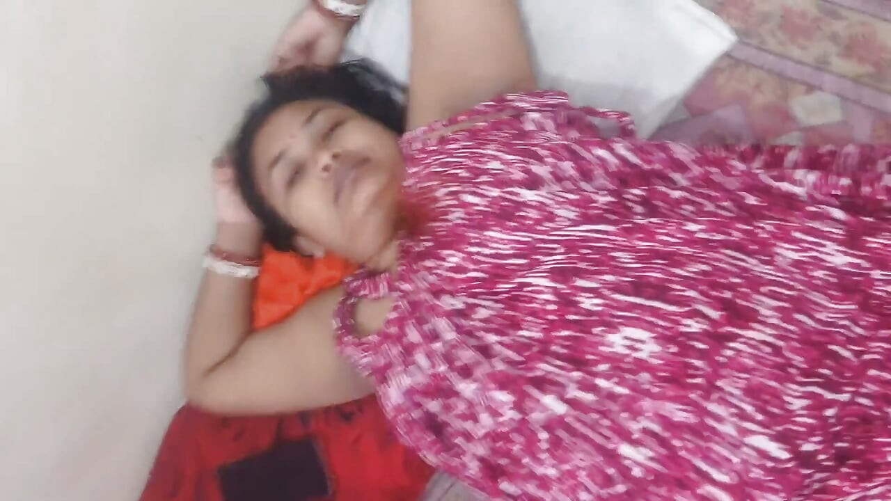 Indian Deshi Wife Fuck Old Man in Home