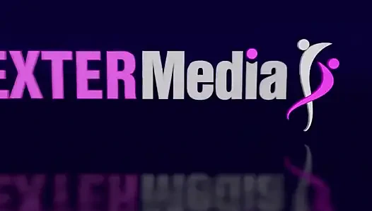 Anne ve kız çift dildo ile seks yapıyor