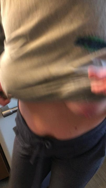 A little booty & titty shaking on a Friday