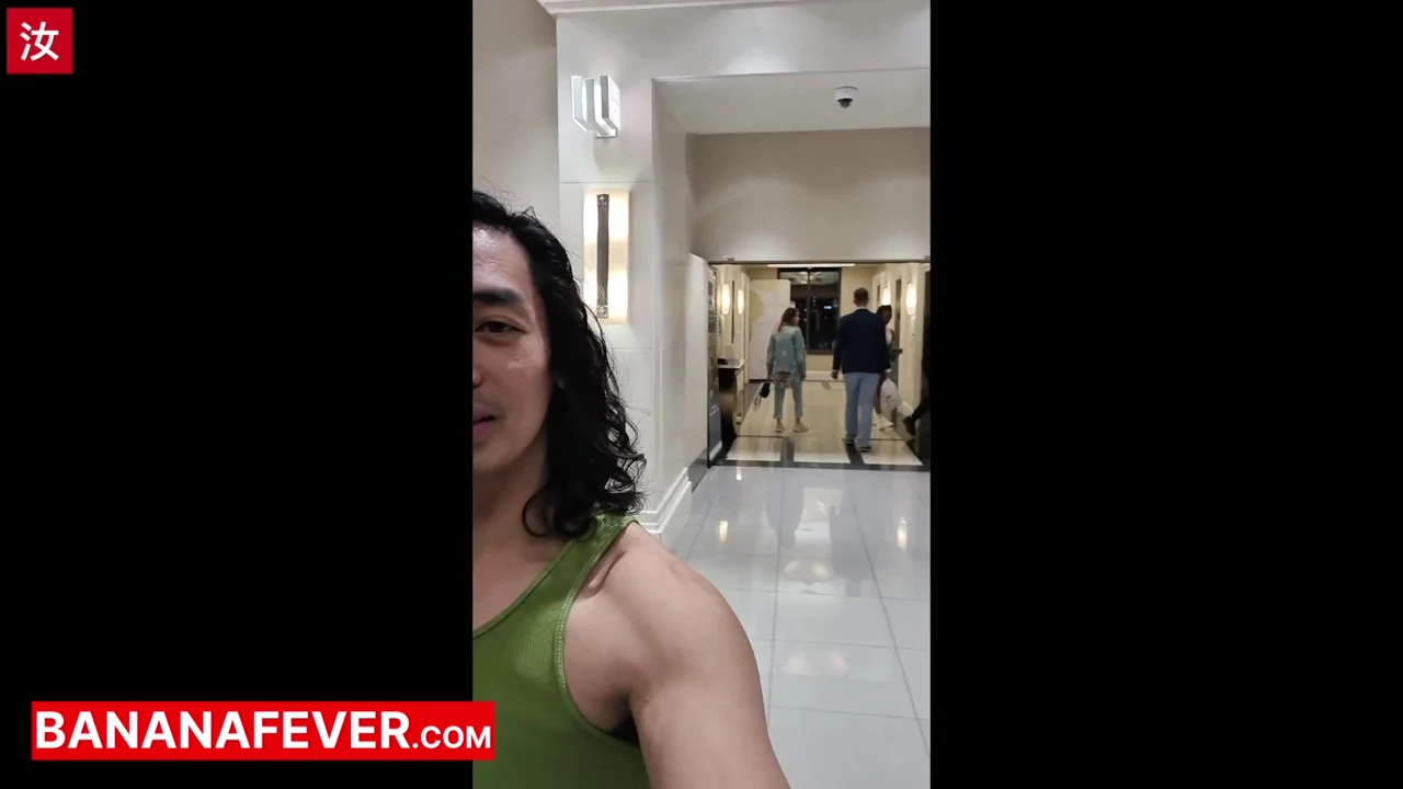 Buff Asian Jax Las Vegas Tantric Masseur Seduces White Wife Riley Jean in Hotel Room Session