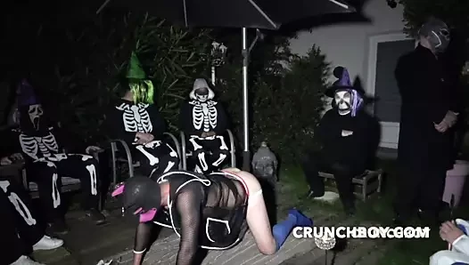 Becerdin eyersiz için the halloween ceremeony ile boyun eğme