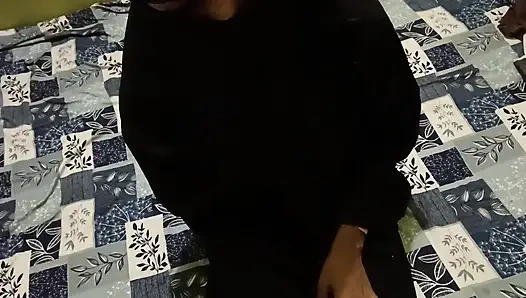 Fucked My Muslim GF Right After Namaaz in Her Room - She Was Alone & Horny