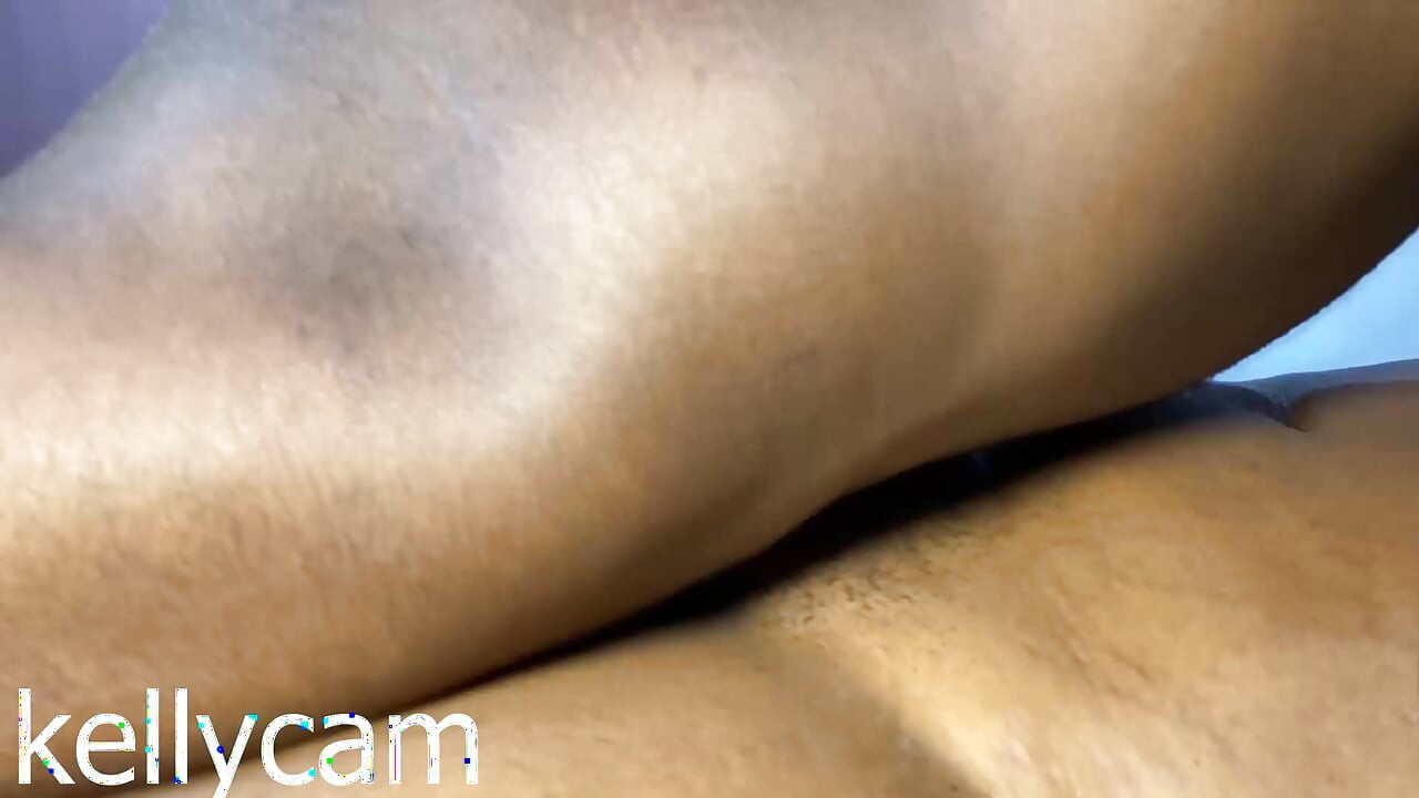 朋友群交派对的甜美性爱