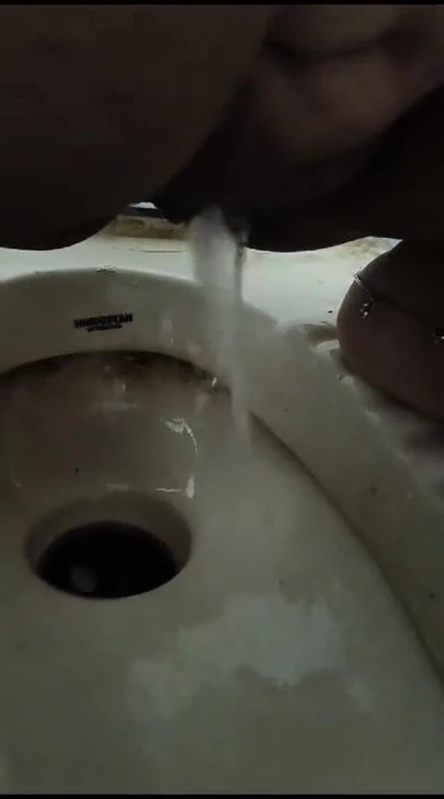 Captivating moment from "Emergency pissing"