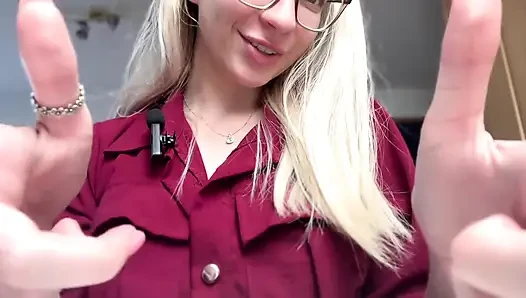 Gadis kejam menghukummu dengan menggelitik asmr