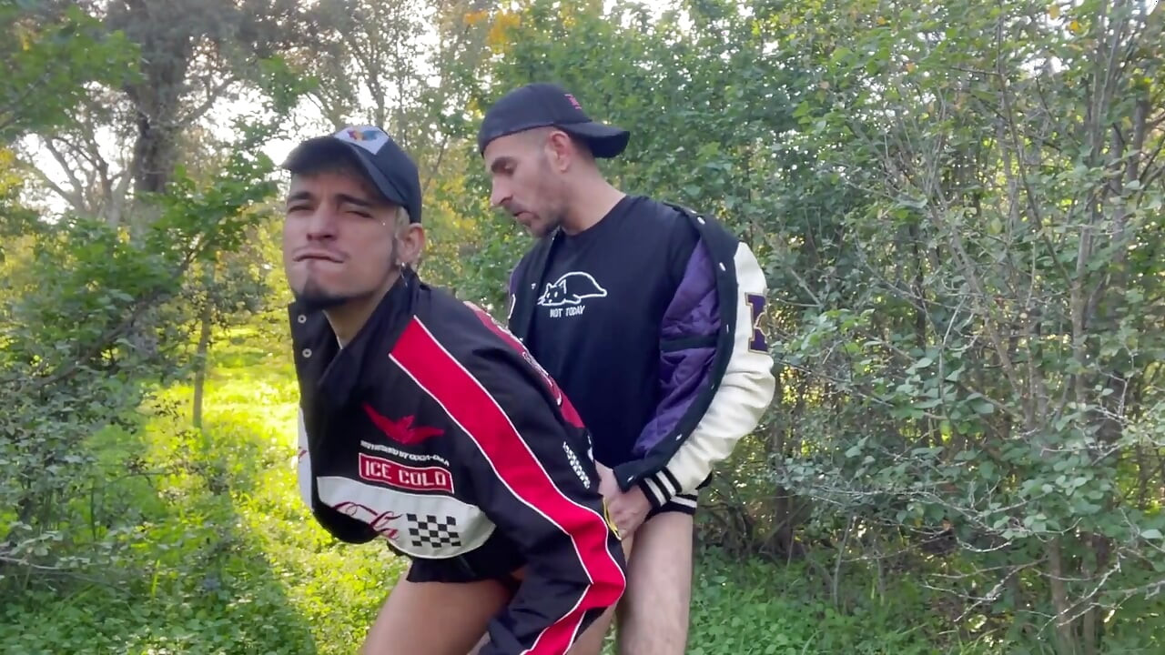 Xiscoxx Playing with Leo Bulgari in the Forest