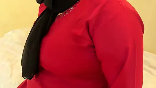 Fucking a Beautiful Stepaunty in Saudi Arabia - Multiple Cum