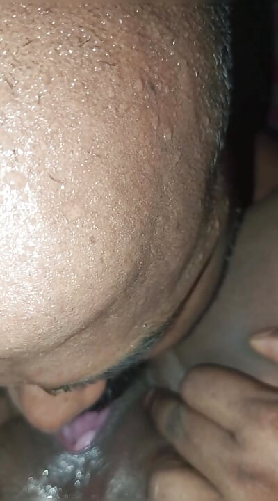 Ayah tiri menguras sperma ibu tirinya sendiri