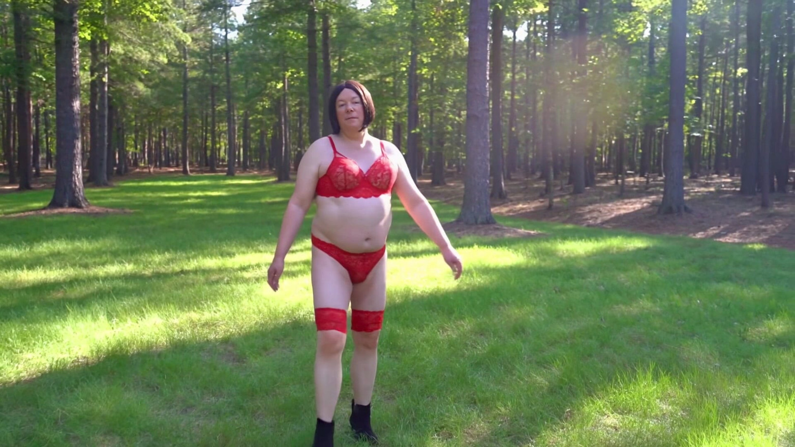 That’s what’s under my dress at the moment – unfortunately, I’ve got a few kilos too many on my hips.