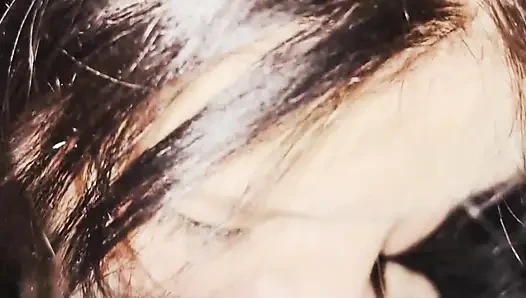 Schwiegermutter streichelte meine mit ihren lippen und ich auf ihrem gesicht