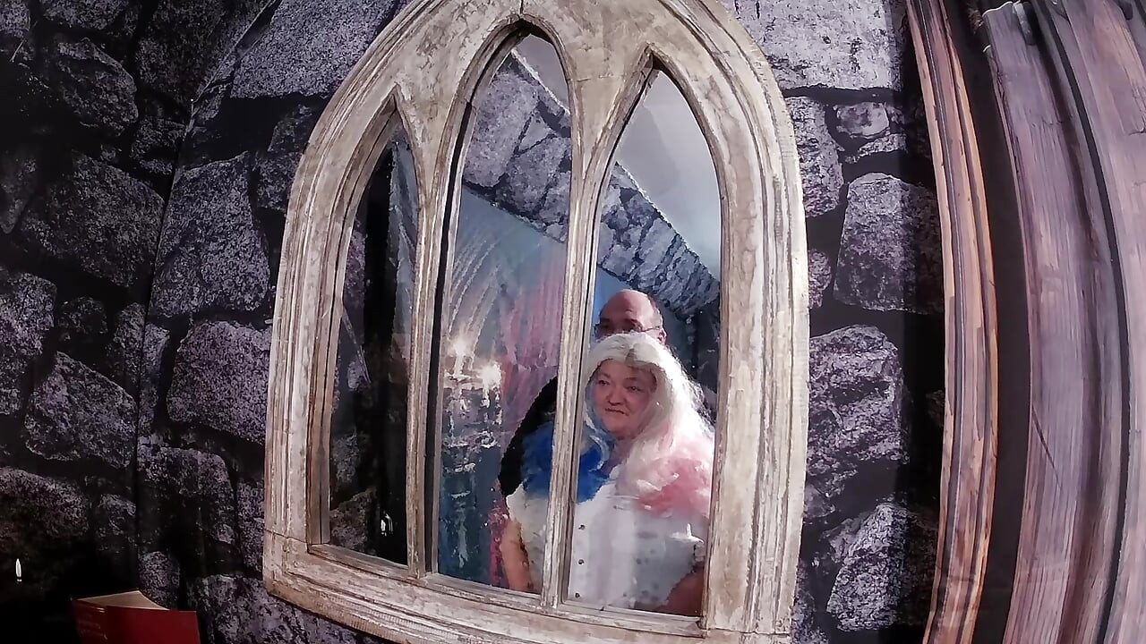 Deo 1:- Vikar i nestašna studentkinja!