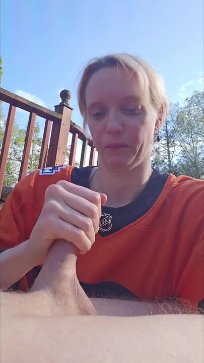 Unforgettable moment from "Hockey Mom gives outdoor blowjob!"