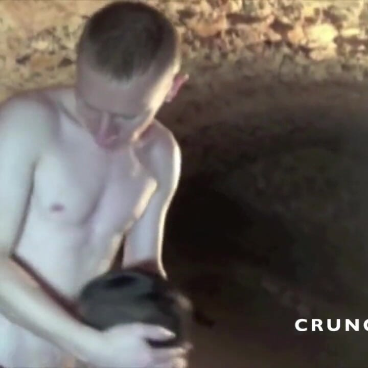 Young Marocan boy fucked a gay in basement