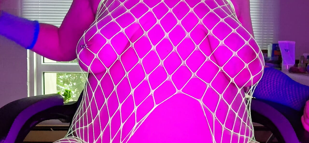 Trans Fatty Titty Tugger