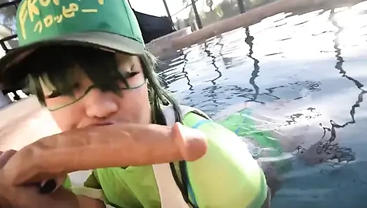 Bimbo si cewek nakal ini crot di dalam memekku sampai muncrat