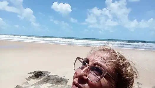Pantai sepi di Brasil