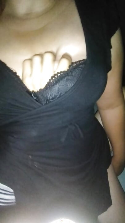 Leker med min flickväns bröst