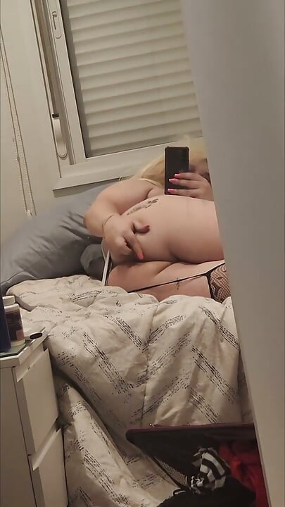 绝美变性女孩翘臀展示