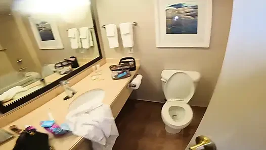 I was losing at slots so I invited a winner to fuck me in my suite