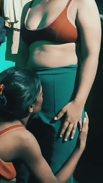 Desi Bhabhi faz romance com seu devar safado na noite sexy (áudio em hindi) | Clip 1