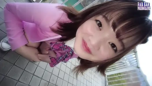 Kondom-gulp Wander als gewagte junge schönheit entleert jeden warmen tropfen im freien ep-3