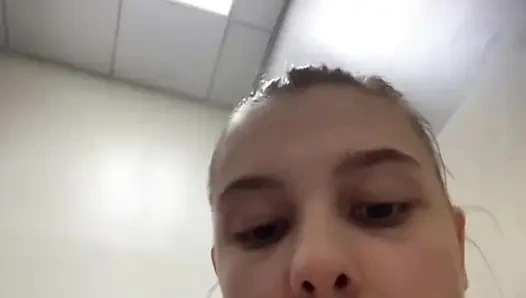 Verrücktes ficken im fitnessstudio so hart