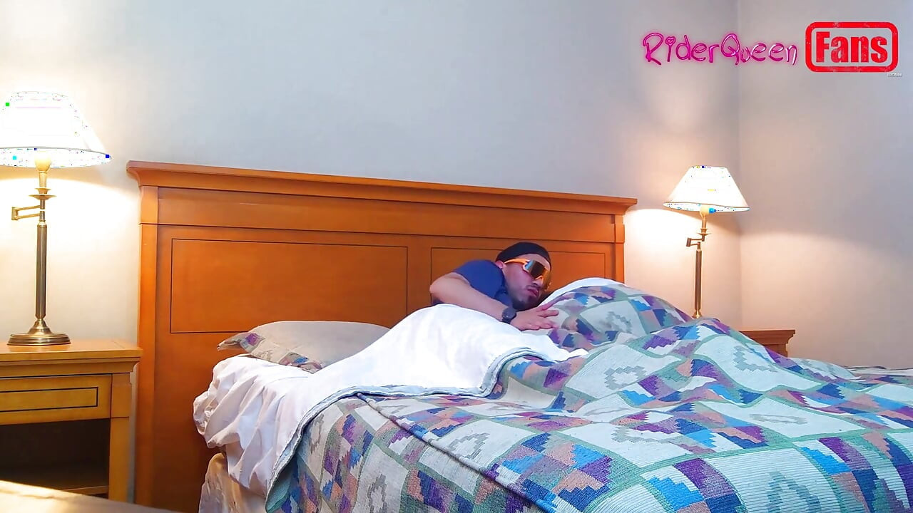 Videos for Fans: My Stepson Comes to My Bed to Seduce Me