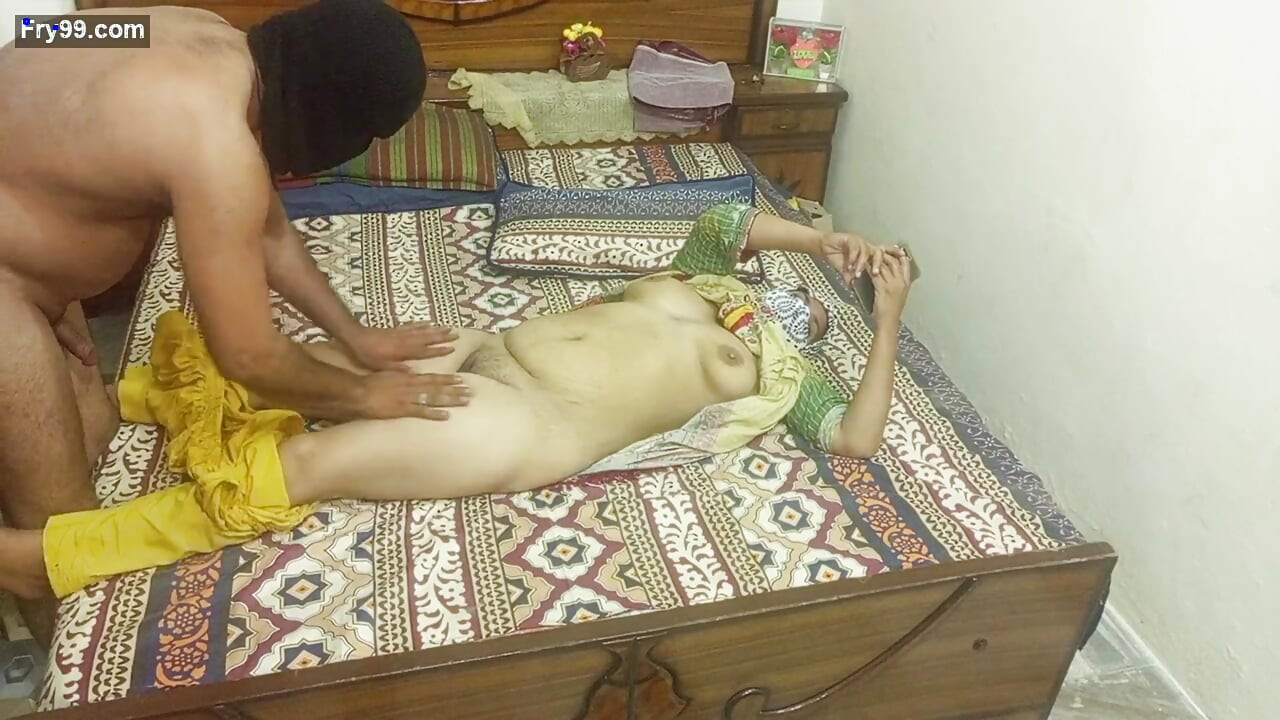 Bhabhi i devar sami w domu pełny ostry seks