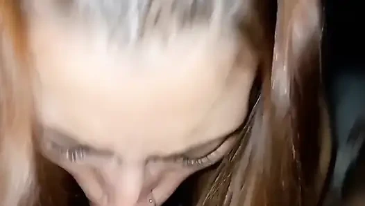 Трах старой в любительском видео от первого лица