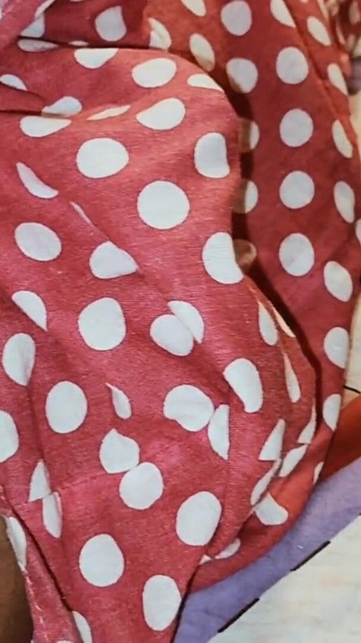 Zadivljujući trenutak iz "Vruće Bhabhi je jebao njen Devar kad muž nije kod kuće Mokra prirodna dlakava pička i dlakava"