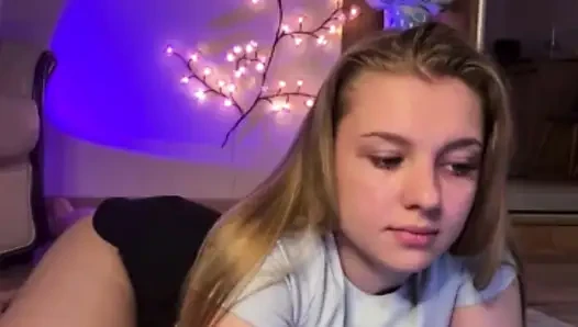 Jucielussie Sitting on your face and fingering pussy