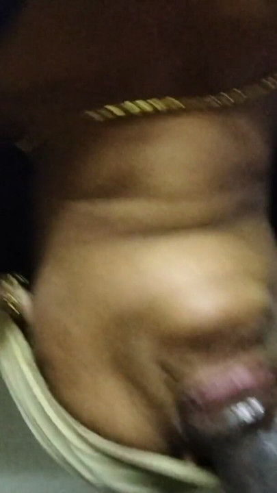Extreme deepthroat blowjob hot sucking cock Kerala aunty | Clip 1