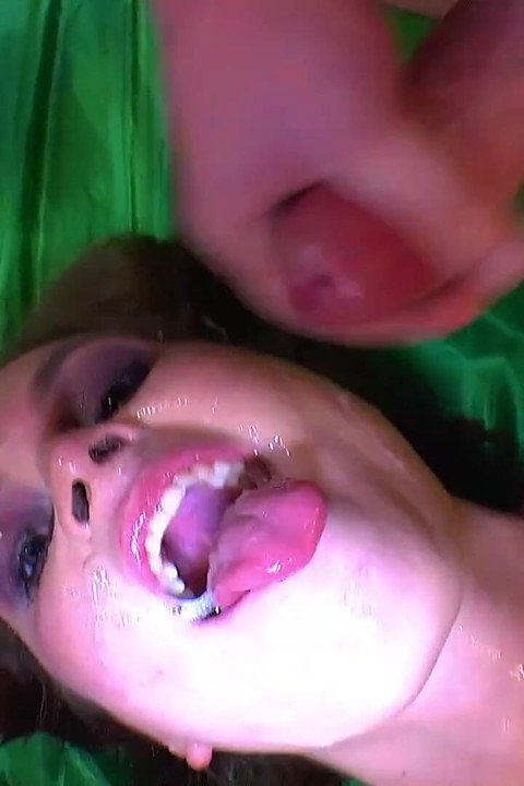 Luisa Swallows Loads in Wild Ggg Bukkake Gangbang!