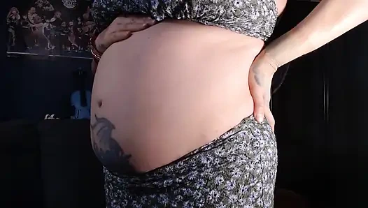 Aku telan sperma kakiku duluan