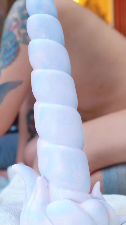 Slow Anal Stretching on Stream (high Quality)