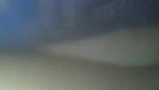 Mantan saya keluar dari kamar mandi dan saya dia