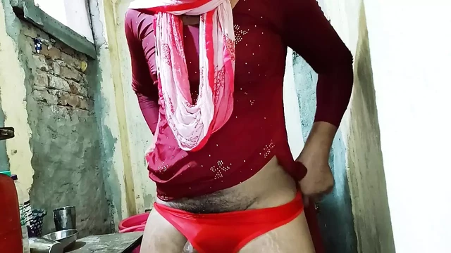 Lund wali ladki part 7 , Indian shemale dropping her clothes