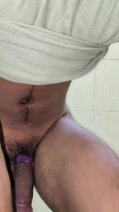 Me apni bahen ki penty pahen ke aor cream laga ke lund hilane wala hu