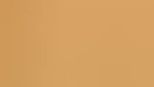 Lihatlah keledai yang menyenangkan ini. Ingin mencicipi