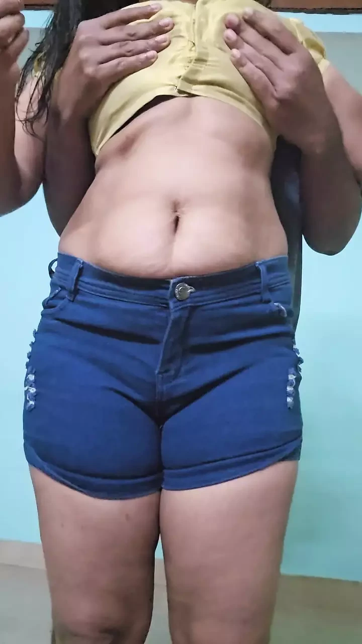 Desi Mallu  husband wife