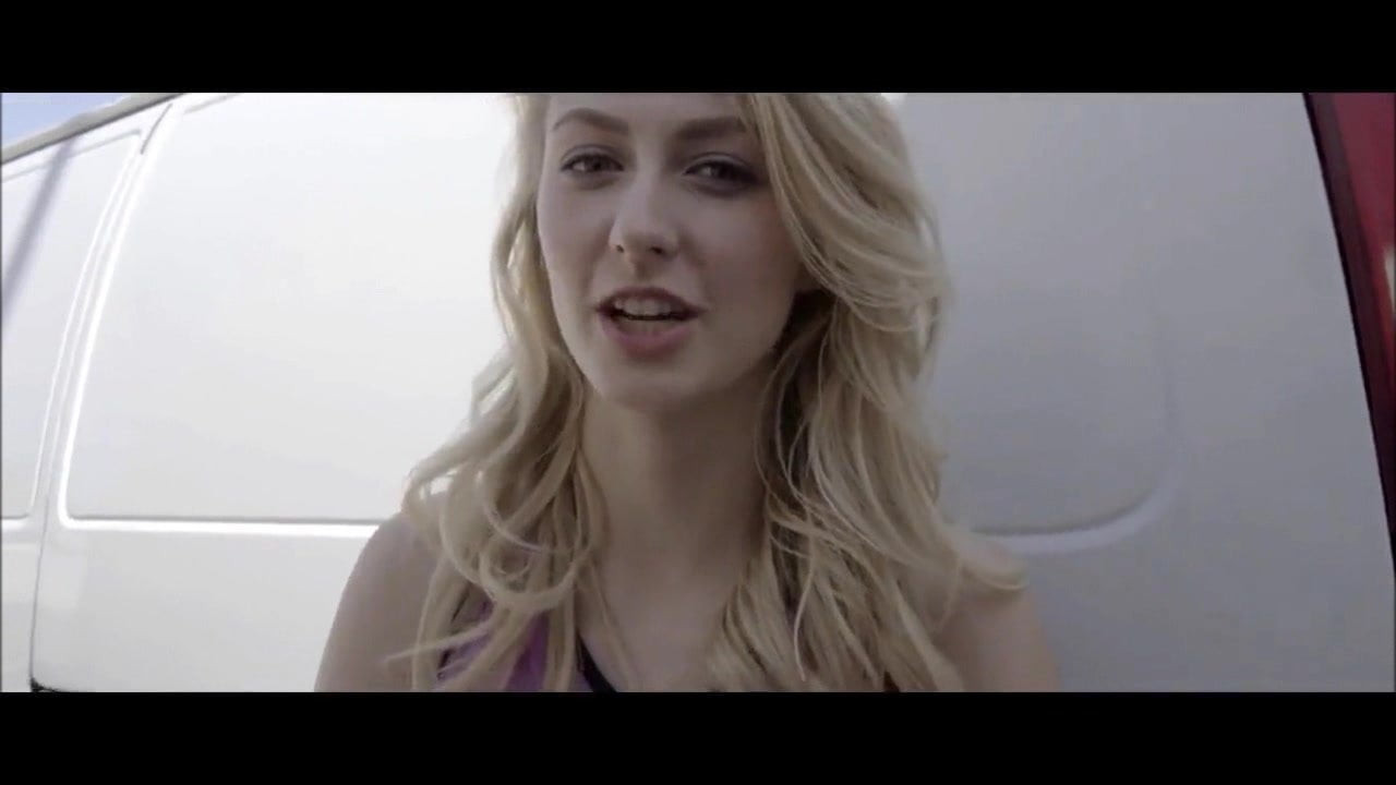 beautiful blonde babe get fuck and paid trhh