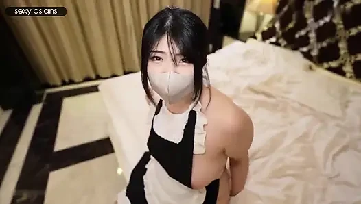 Master titsjob mengantarkan bangunan kenikmatan tanpa ampun sampai akhir yang tak terbendung dalam momen servis yang seru