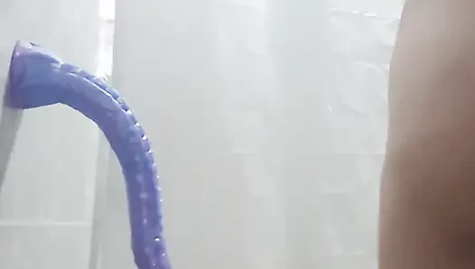 Olgun üvey anne, ona büyük bir 8 puan verecek birini arıyor
