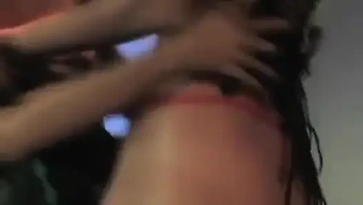 У Tiffany Taylor и Ria Lynn темные желания