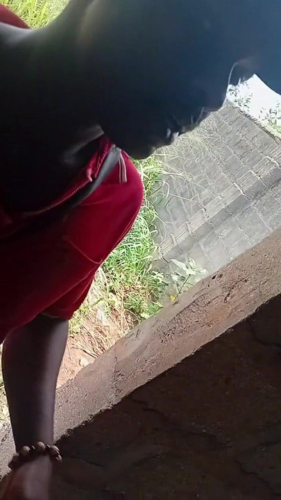 Un momento potente da "Chris e danatus vogliono uscire dai cespugli parte per fare sesso durante la orario di lavoro"
