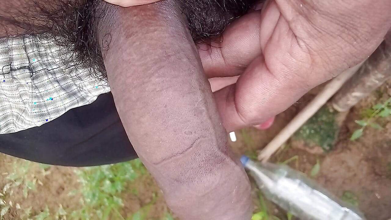 Băiat indian cu penis mare