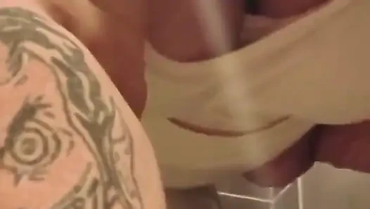 Sex im club und schau zu, wie er reibt