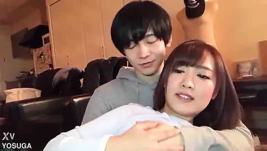Dua mahasiswa sebelum kuliah. Set cantik ini mencakup rekaman creampie dan rekaman mandi.