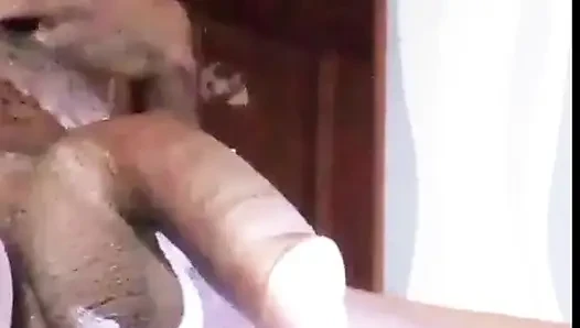 Şimdi ben bir porno adamıyım