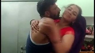 Desi casal em pé foda